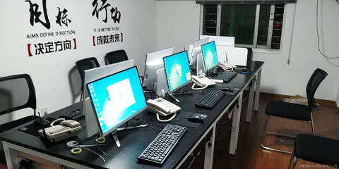 正創商務信息咨詢 專業護航，助您駕馭商海風云